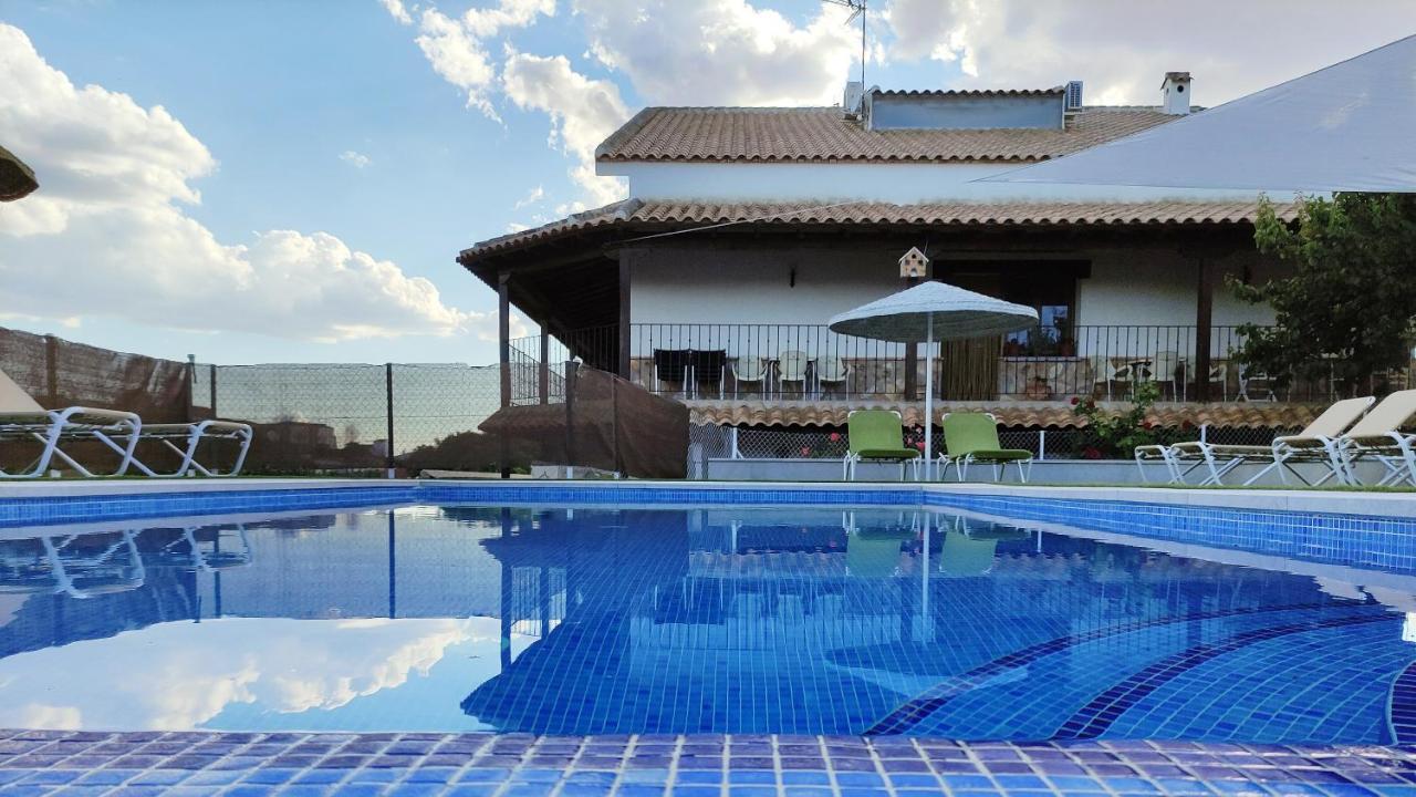 Los Laureles Casa Rural Urda Екстериор снимка