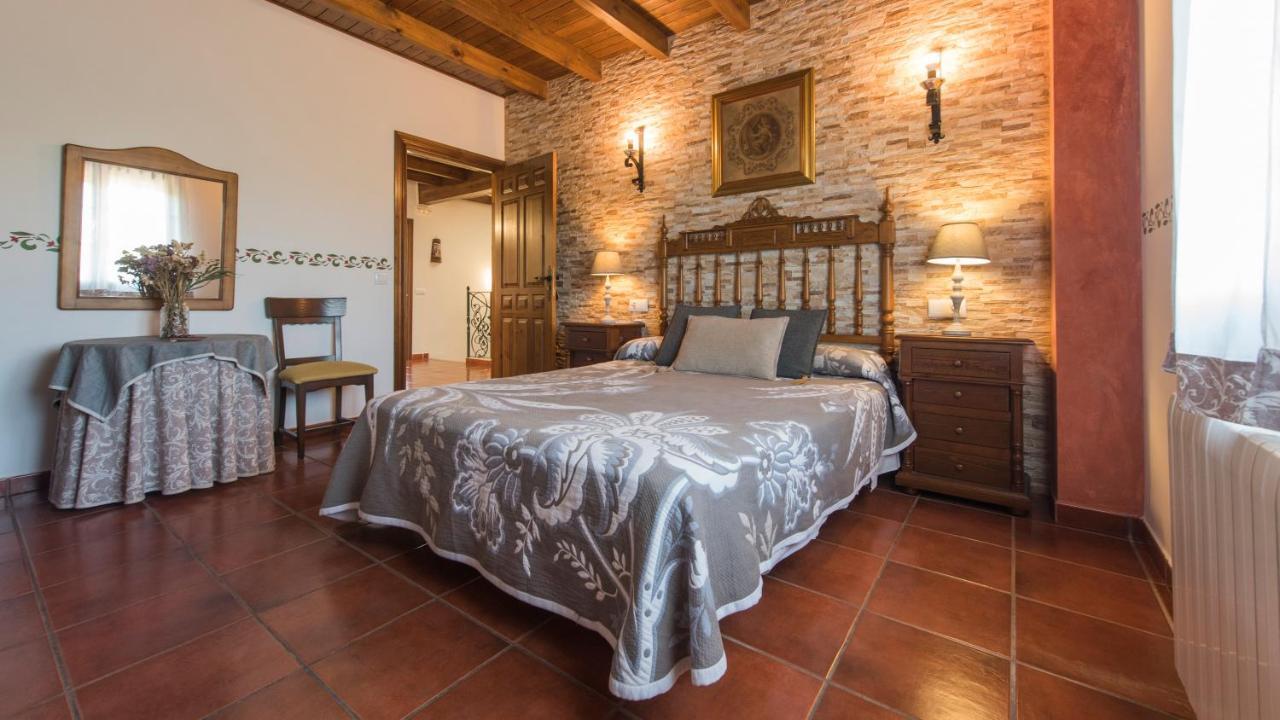Los Laureles Casa Rural Urda Екстериор снимка